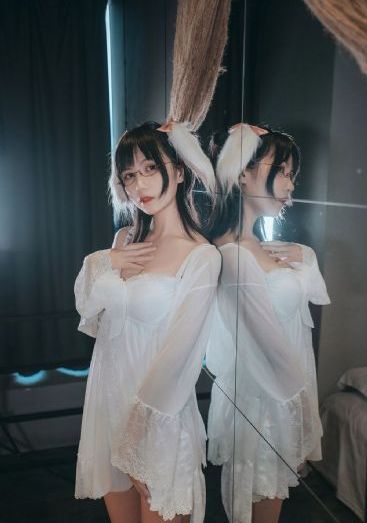 年轻的母亲播放