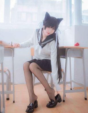 唐田英里佳